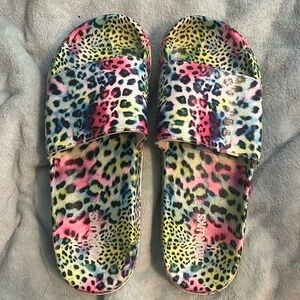 These are super cute sandals! Just were too small for me.